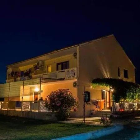 Apartment Hotel I Smjestaj Gordana Ljubac *