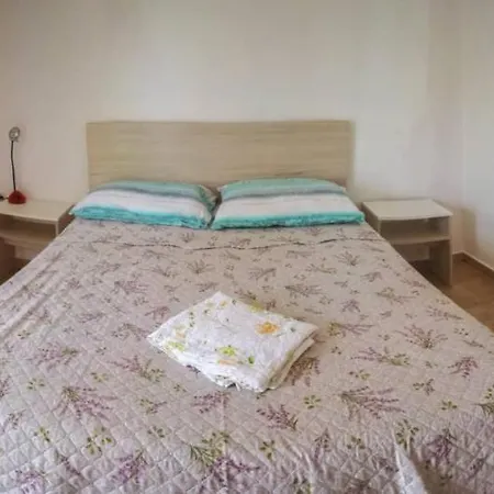 Hotel I Smjestaj Gordana Ljubac *